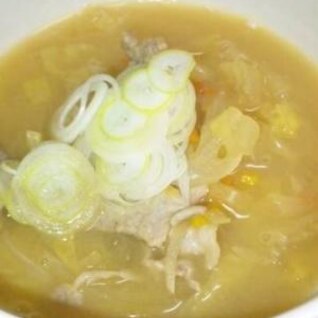 にんにくが効いた豚と白菜の味噌煮